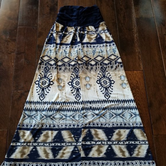 Venus NWOT Dark Blue and Multi Colored Embellished Maxi Skirt - Picture 5 of 10